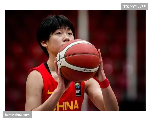 北京女篮郑茗关键三分稳局势 成球队外线最稳定火力点